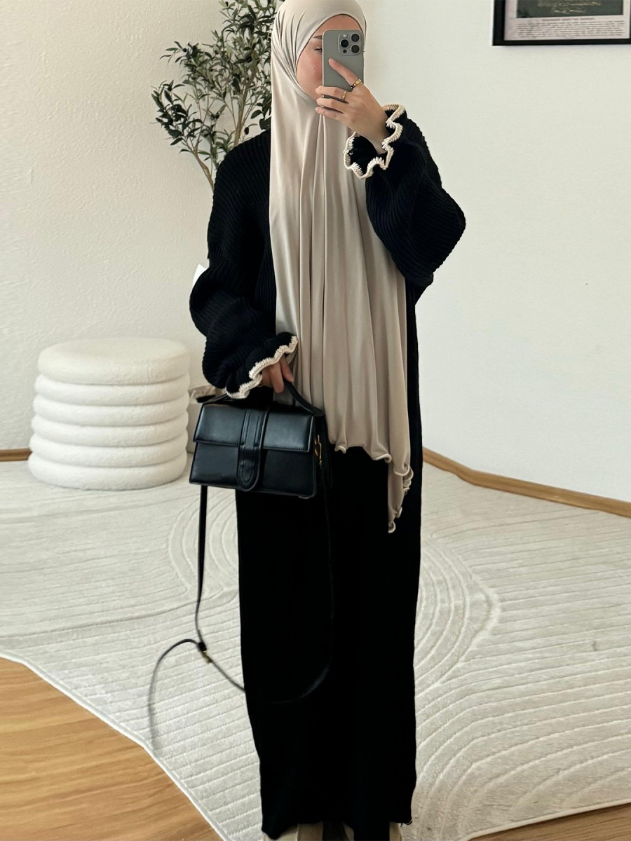 Muslim Women Winter Dubai Abay - Winter Clothing Dubai ulasan dan harga